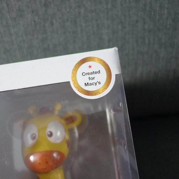 VeeFriends Genuine Giraffe Collectible Figure Made for Macy's - Picture 4 of 7